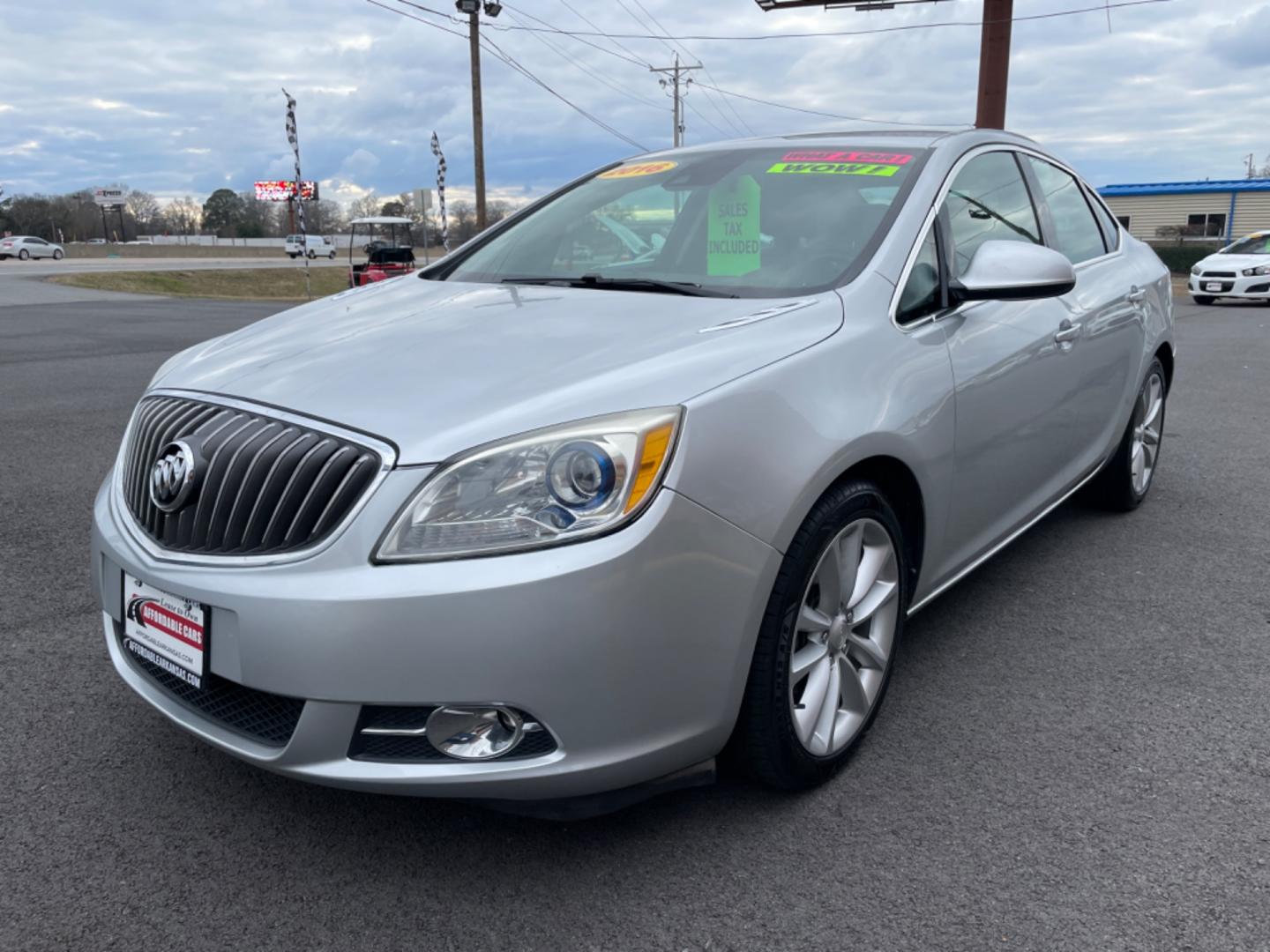 2016 Silver Buick Verano (1G4PR5SK4G4) with an 4-Cyl, ECOTEC, 2.4L engine, Auto, 6-Spd w/Shft Ctrl transmission, located at 8008 Warden Rd, Sherwood, AR, 72120, (501) 801-6100, 34.830078, -92.186684 - Photo#3